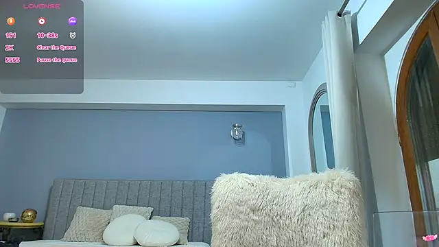 Anna Lewis online show from 9, 10, 2025