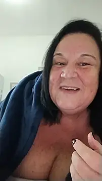Snapshot of Yaya_Mineira chatting on 11, 6, 2026 Yaya Mineira online show from 11, 6, 2026