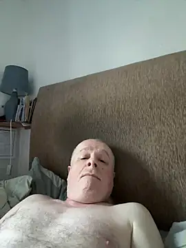 Snapshot of locallad88 chatting on 3, 1, 2025 locallad88 online show from 3, 1, 2025