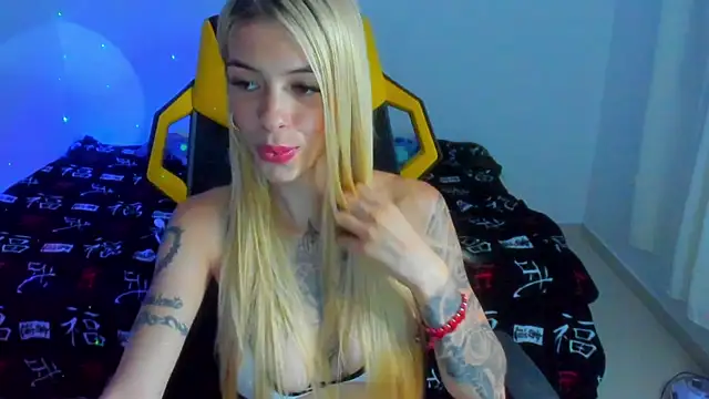 Snapshot of barbiee_05 chatting on 19, 5, 2026 barbiee 05 online show from 19, 5, 2026