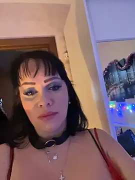 Lolaley2 online show from 6, 1, 2025