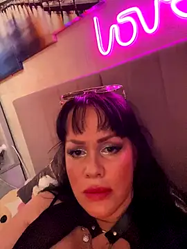 Lolaley2 online show from 15, 10, 2025