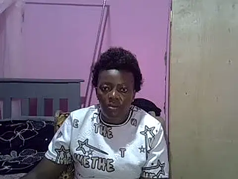 Snapshot of Ebonyceline chatting on 8, 3, 2025 Ebonyceline online show from 8, 3, 2025