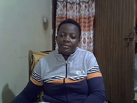 Snapshot of Ebonyceline chatting on 16, 10, 2025 Ebonyceline online show from 16, 10, 2025