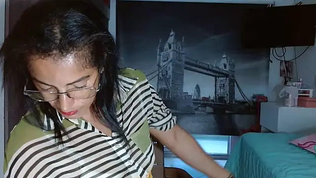 kateleyagrey online show from 24, 1, 2025