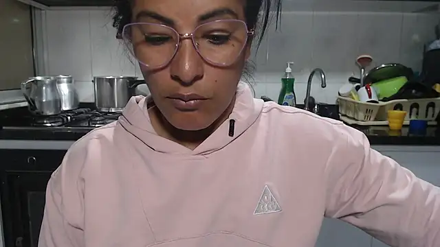 kateleyagrey online show from 23, 4, 2026