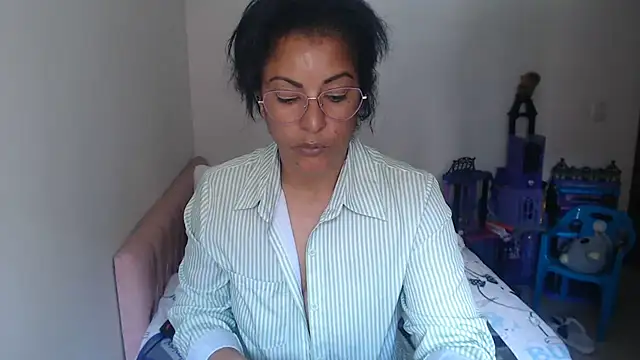kateleyagrey online show from 28, 7, 2026