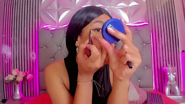 Lucia-sex online show from 25, 4, 2026