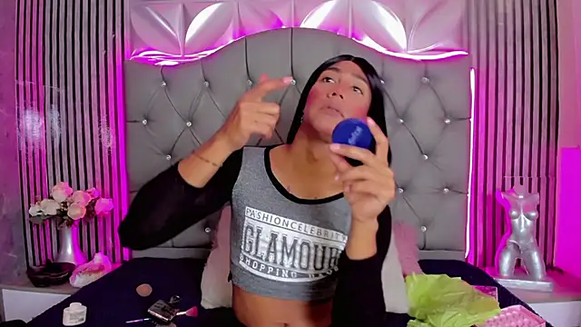 Lucia-sex online show from 27, 4, 2026