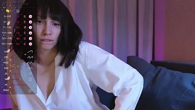 Snapshot of Alice_Wonders chatting on 15, 11, 2025 Alice Wonders online show from 15, 11, 2025