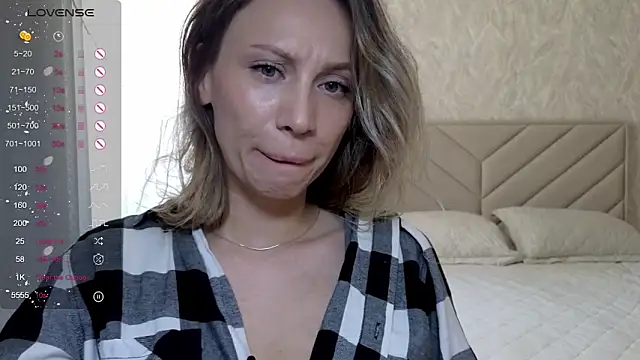 Alice Wonders online show from 2, 4, 2026