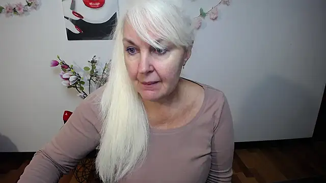 BlondyLeeBest online show from 5, 12, 2025