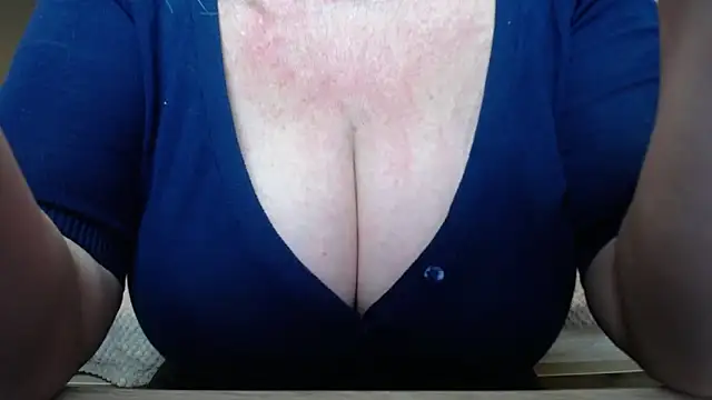 BlondyLeeBest online show from 28, 4, 2026