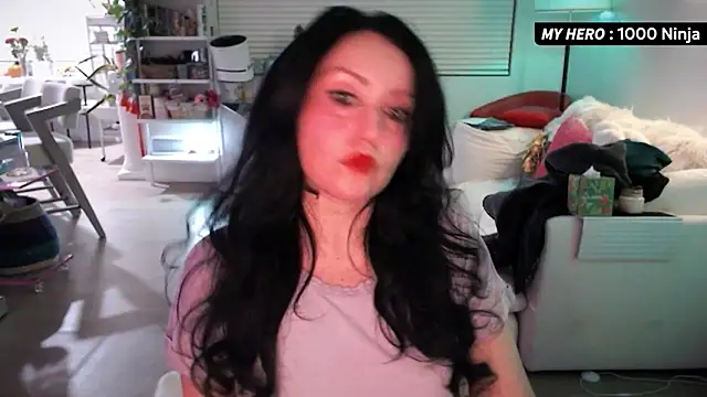 Snapshot of Vesaaa chatting on 29, 11, 2025 Vesaaa online show from 29, 11, 2025