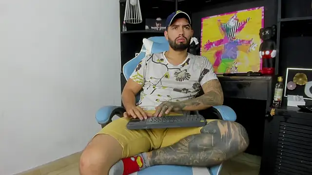 Snapshot of matteosantos chatting on 9, 2, 2025 matteosantos online show from 9, 2, 2025