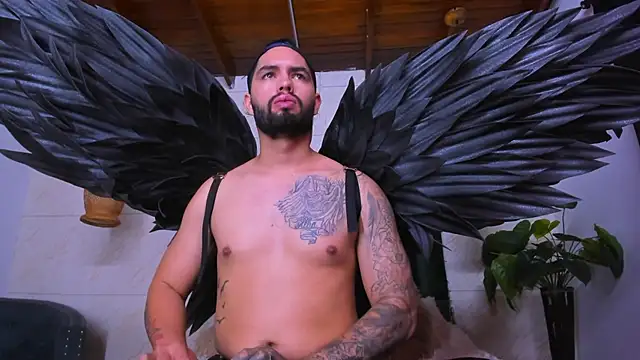 Snapshot of matteosantos chatting on 10, 2, 2025 matteosantos online show from 10, 2, 2025