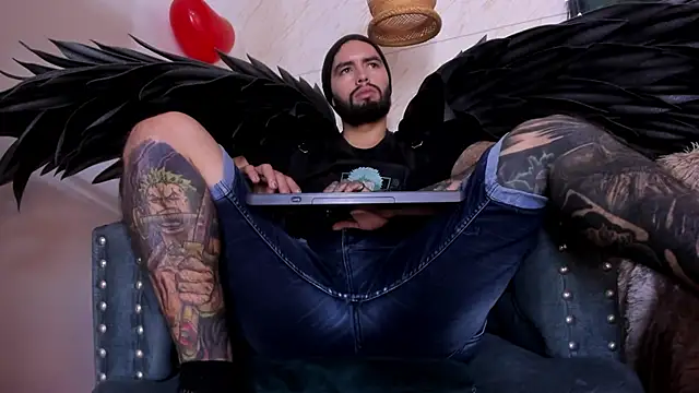 Snapshot of matteosantos chatting on 14, 2, 2025 matteosantos online show from 14, 2, 2025