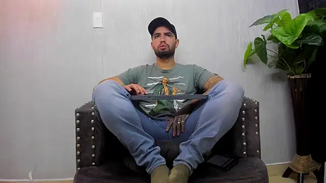 Snapshot of matteosantos chatting on 12, 3, 2025 matteosantos online show from 12, 3, 2025