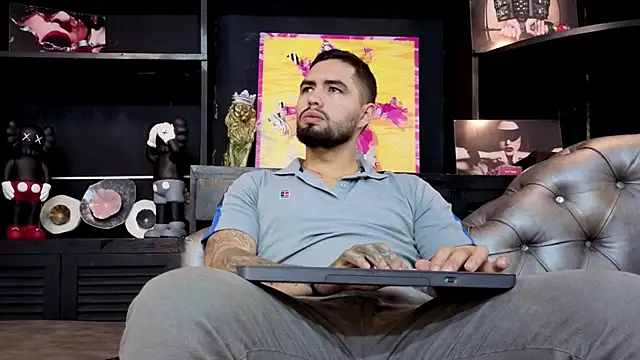 Snapshot of matteosantos chatting on 18, 9, 2025 matteosantos online show from 18, 9, 2025