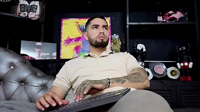 Snapshot of matteosantos chatting on 28, 9, 2025 matteosantos online show from 28, 9, 2025