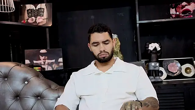 Snapshot of matteosantos chatting on 13, 10, 2025 matteosantos online show from 13, 10, 2025