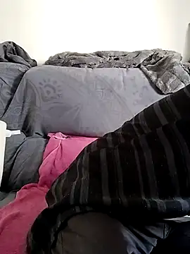 LoGaNfree88 online show from 11, 2, 2025