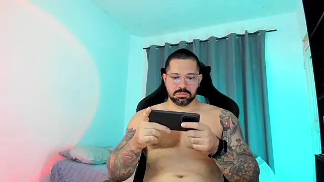 Pierre Vidal online show from 21, 4, 2026