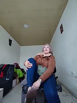 sexymarilyncolombia online show from 5, 4, 2026