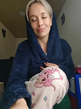 sexymarilyncolombia online show from 18, 4, 2026