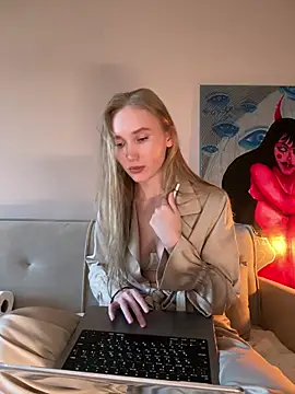 MariaTull online show from 4, 6, 2026