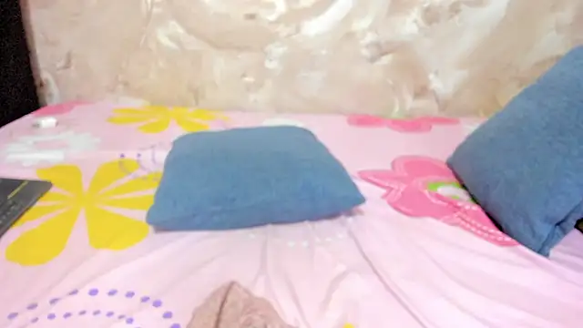 tiffanystonne online show from 20, 3, 2025