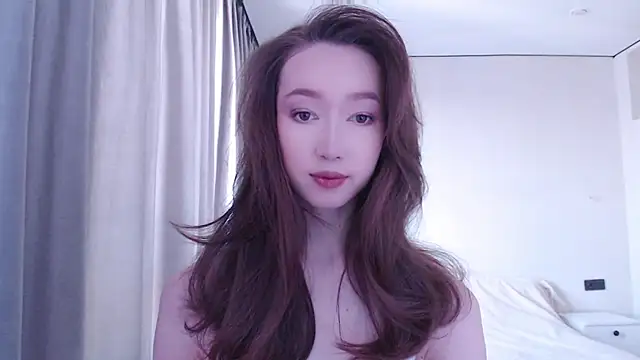  luna 022 online show from 23, 12, 2024