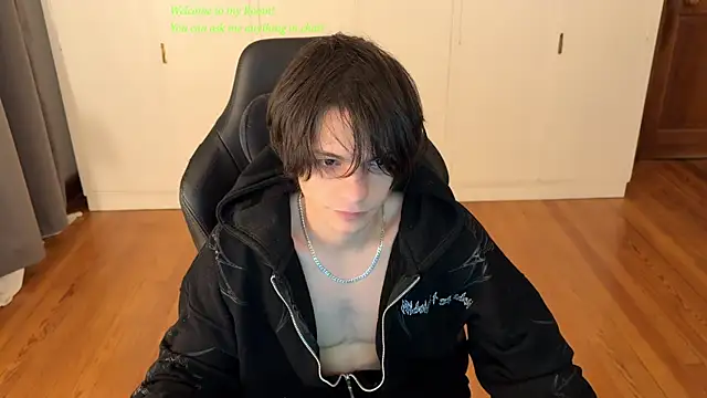 Snapshot of SasukeUhchiaa chatting on 28, 7, 2026 SasukeUhchiaa online show from 28, 7, 2026
