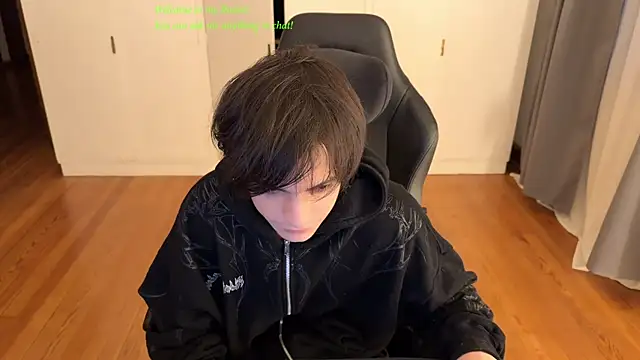 Snapshot of SasukeUhchiaa chatting on 28, 7, 2026 SasukeUhchiaa online show from 28, 7, 2026