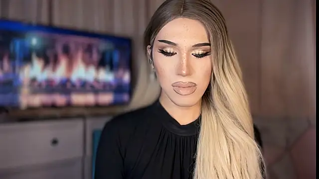 Ts glamxxxx online show from 18, 4, 2026