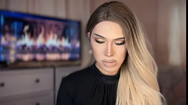 Ts glamxxxx online show from 21, 4, 2026