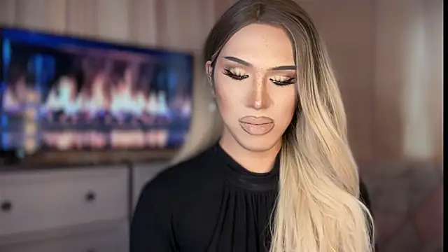 Ts glamxxxx online show from 21, 4, 2026