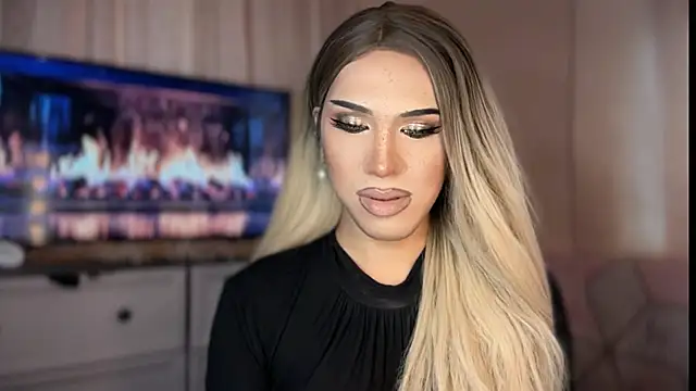 Ts glamxxxx online show from 26, 4, 2026