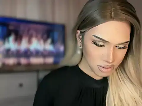 Ts glamxxxx online show from 28, 4, 2026