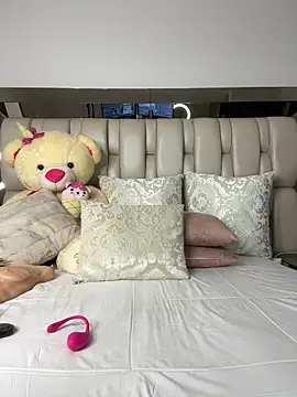 Snapshot of ALISSON_FOXXX1 chatting on 12, 2, 2025 ALISSON FOXXX1 online show from 12, 2, 2025