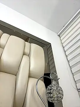 Snapshot of ALISSON_FOXXX1 chatting on 12, 9, 2025 ALISSON FOXXX1 online show from 12, 9, 2025