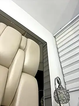 Snapshot of ALISSON_FOXXX1 chatting on 28, 9, 2025 ALISSON FOXXX1 online show from 28, 9, 2025