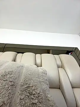 Snapshot of ALISSON_FOXXX1 chatting on 8, 11, 2025 ALISSON FOXXX1 online show from 8, 11, 2025