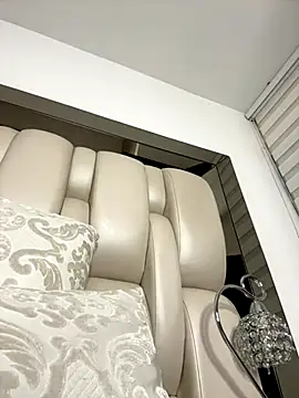 Snapshot of ALISSON_FOXXX1 chatting on 28, 11, 2025 ALISSON FOXXX1 online show from 28, 11, 2025