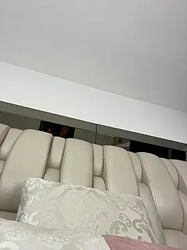 ALISSON FOXXX1 online show from 7, 4, 2026