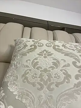 ALISSON FOXXX1 online show from 22, 4, 2026