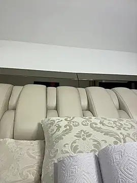 ALISSON FOXXX1 online show from 27, 4, 2026