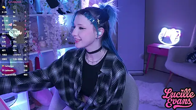 Snapshot of lucille_evans chatting on 21, 3, 2025 lucille evans online show from 21, 3, 2025