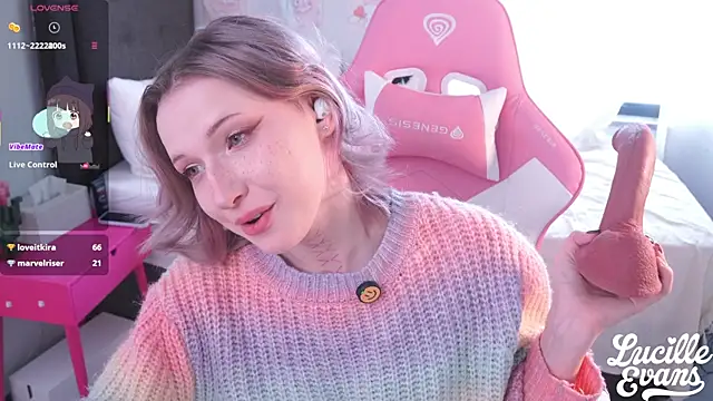 Snapshot of lucille_evans chatting on 5, 2, 2026 lucille evans online show from 5, 2, 2026