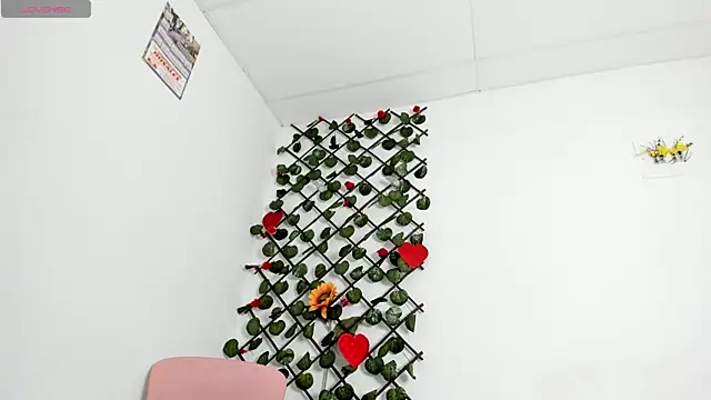 cailynhot online show from 7, 3, 2025